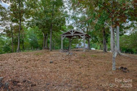 20 Hidden Circle Lane Ridgeway SC 29130