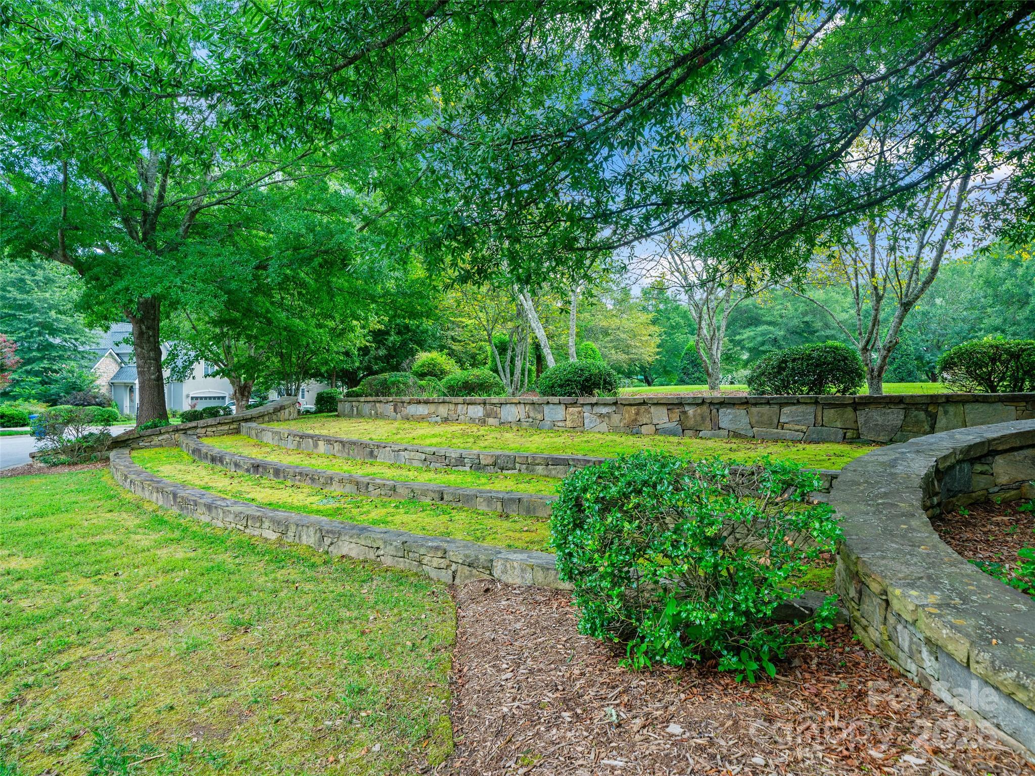 99999 Mistletoe Trail Hendersonville NC 28791