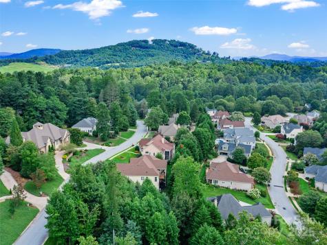 99999 Mistletoe Trail Hendersonville NC 28791