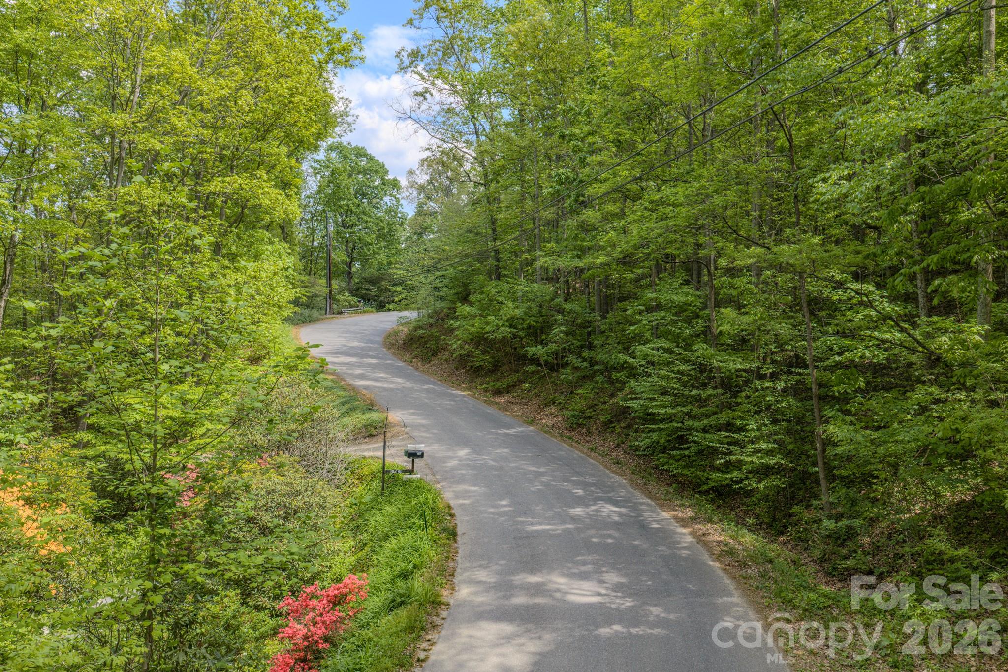 263 Mockingbird Road Swannanoa NC 28778