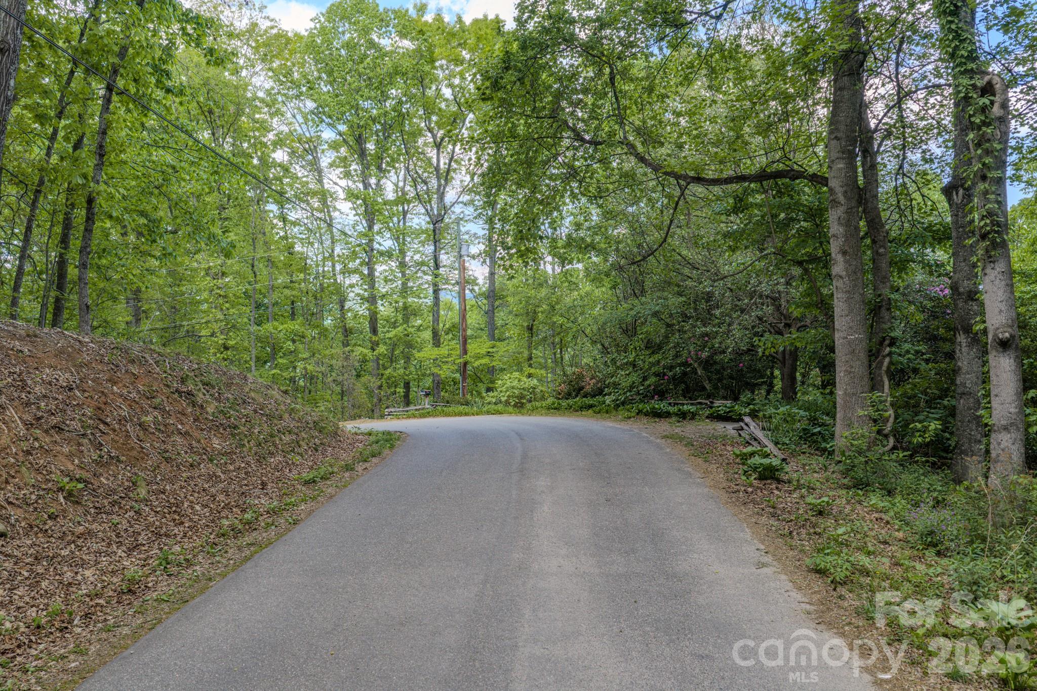263 Mockingbird Road Swannanoa NC 28778