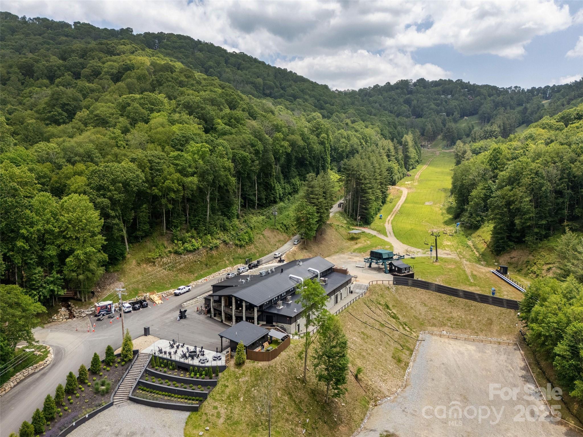 000 Puncheon Lane Mars Hill NC 28754