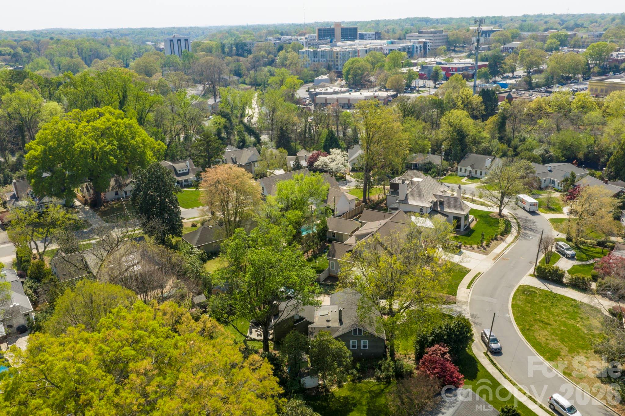 2009 Hassell Place Charlotte NC 28209