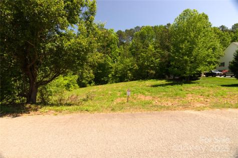 1960 Jaya Drive Sherrills Ford NC 28673