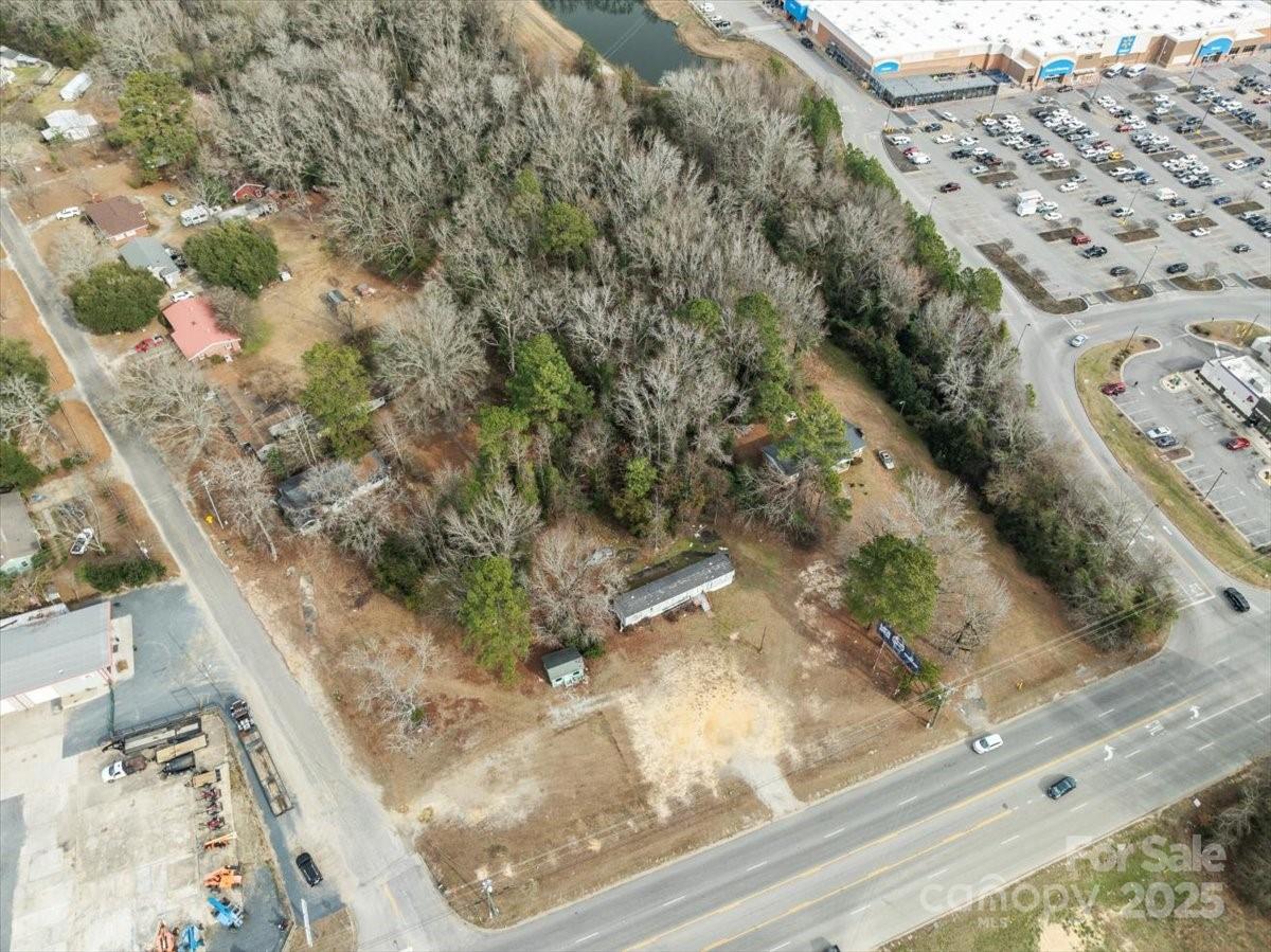 1048 Chesterfield Highway Cheraw SC 29520
