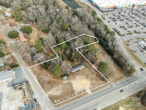 1048 Chesterfield Highway Cheraw SC 29520