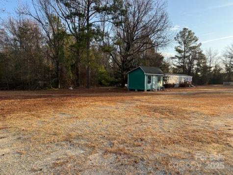 1048 Chesterfield Highway Cheraw SC 29520