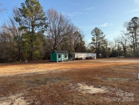 1048 Chesterfield Highway Cheraw SC 29520