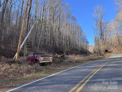 15 +/- Acres Riddle Branch Road Burnsville NC 28714