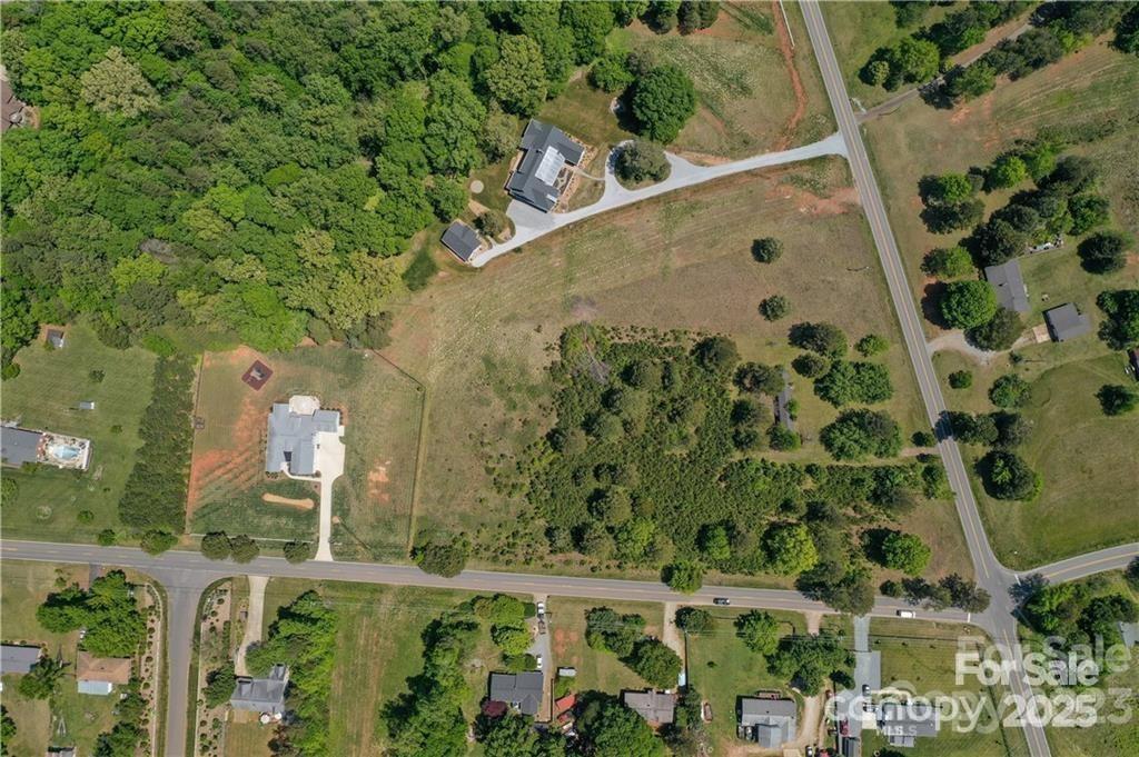 15615 Rocky River Road E Davidson NC 28036