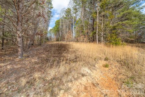 000 Whippoorwill Lane Mount Holly NC 28120