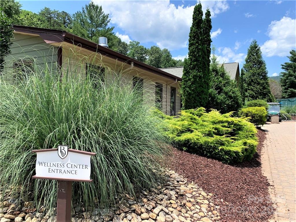 31 High Rock Ridge Lake Lure NC 28746