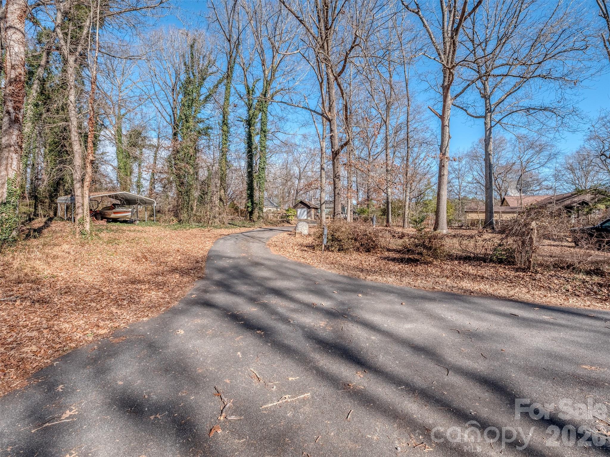 4677 Stratford Lane Denver NC 28037