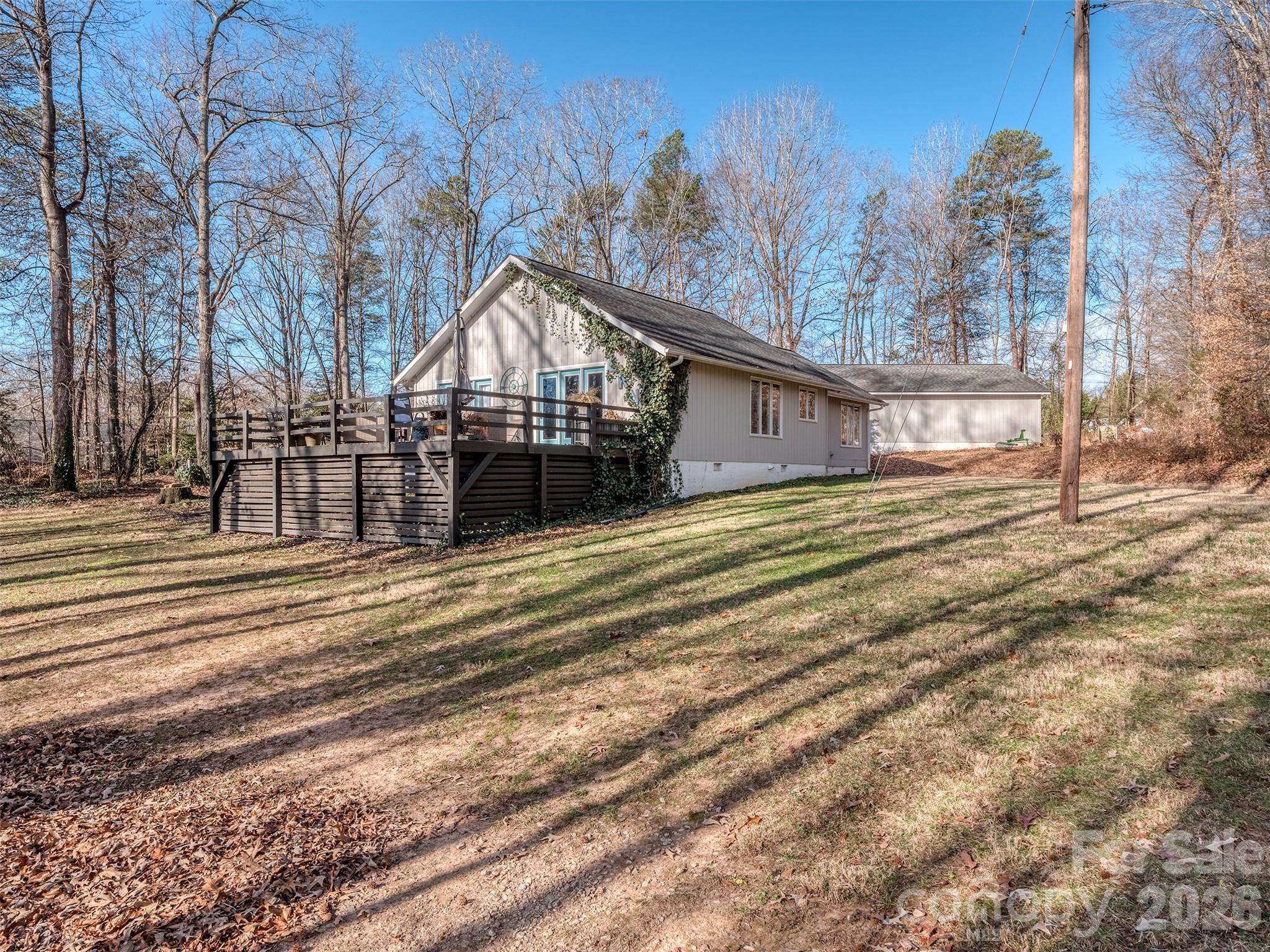 4677 Stratford Lane Denver NC 28037