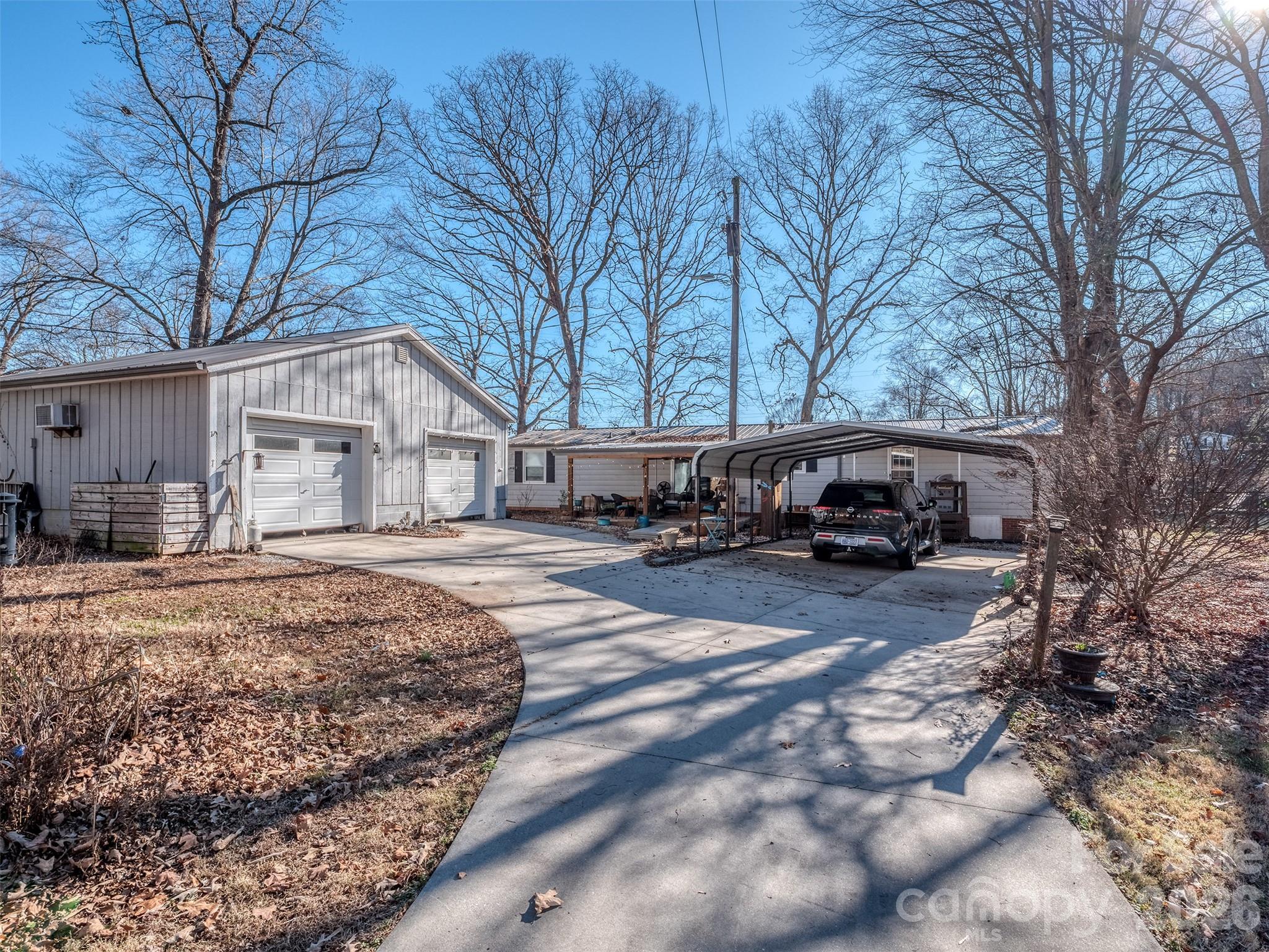 4677 Stratford Lane Denver NC 28037