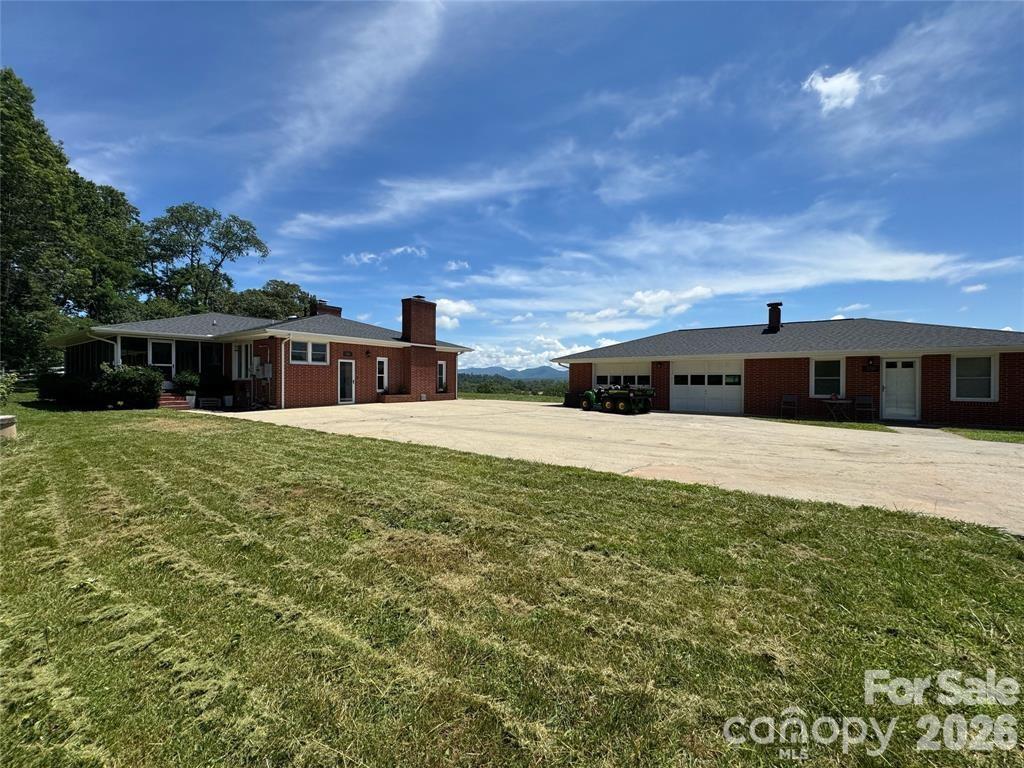 598 Miles View Road Mills River NC 28759