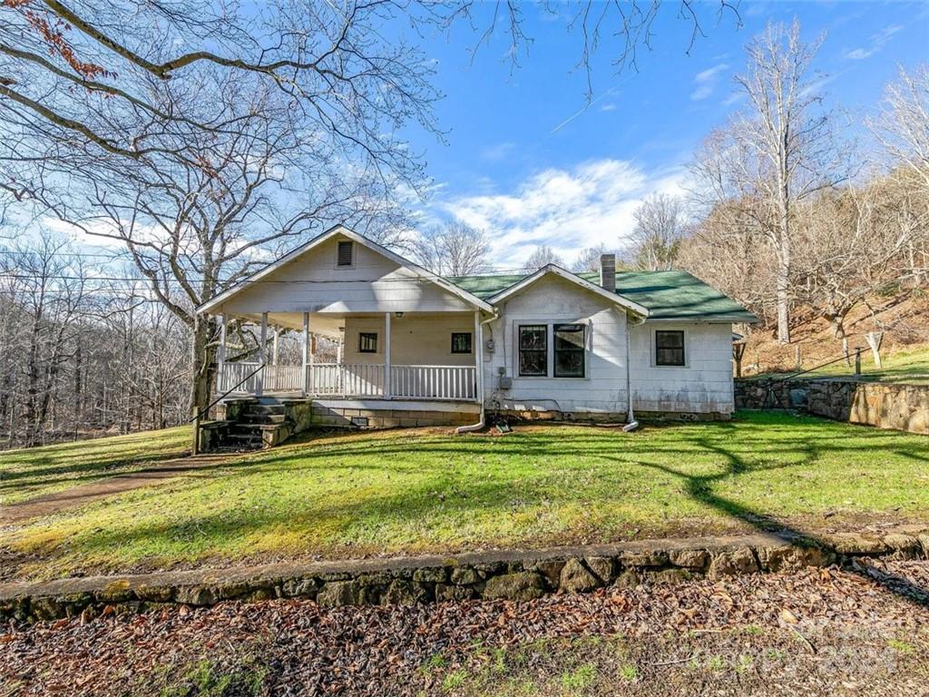 190 Blackberry Inn Road Weaverville NC 28787