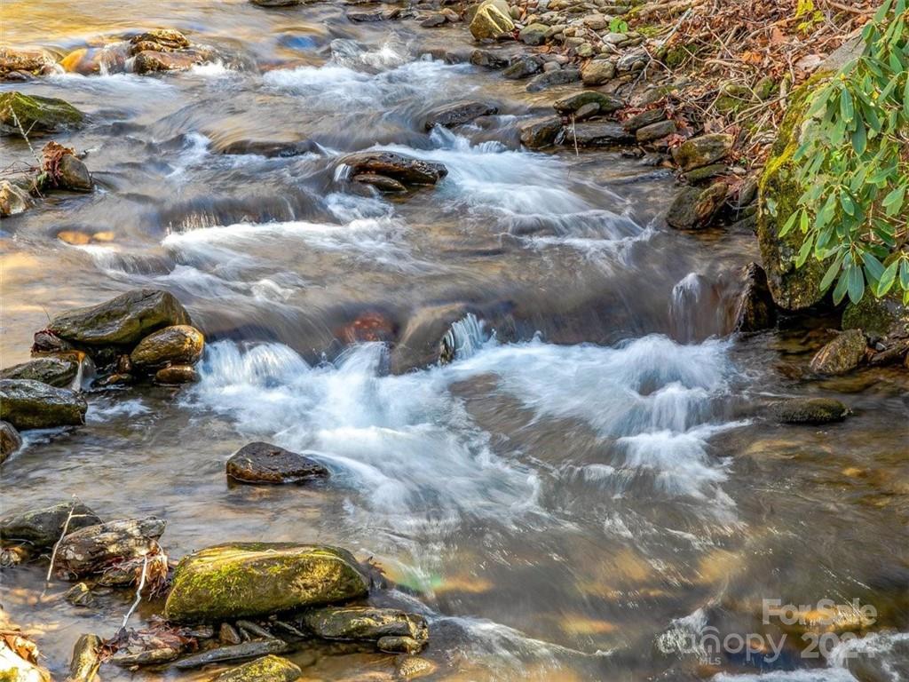 190 Blackberry Inn Road Weaverville NC 28787