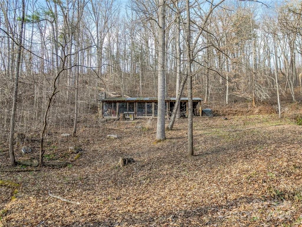 190 Blackberry Inn Road Weaverville NC 28787