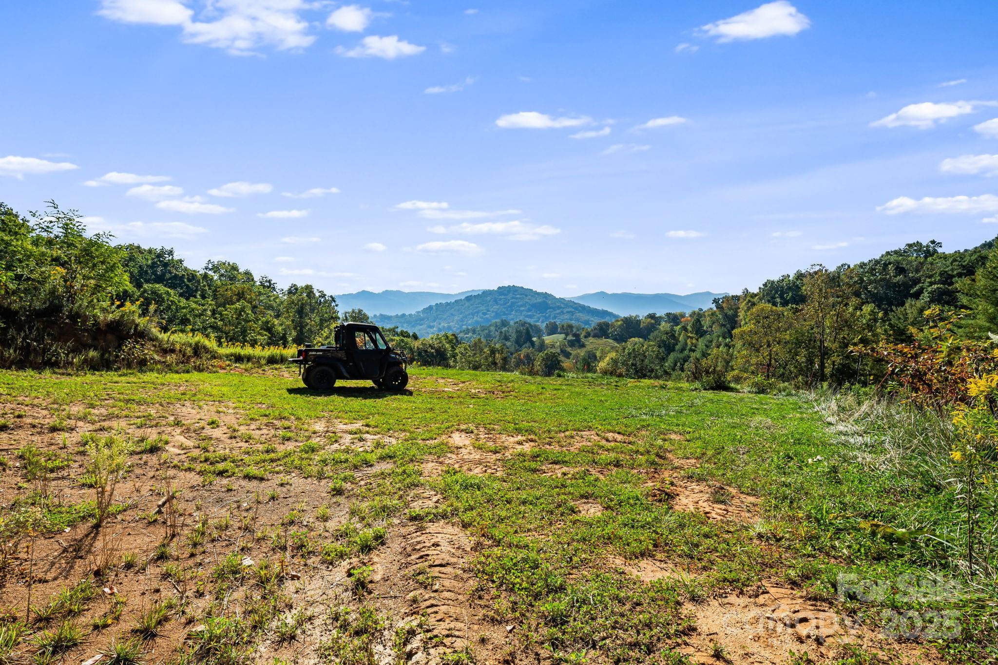 456 Maney Branch Road Burnsville NC 28714