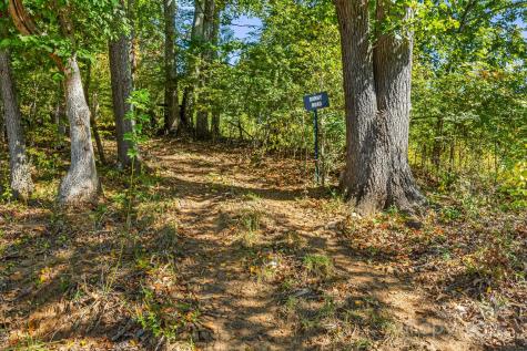 456 Maney Branch Road Burnsville NC 28714