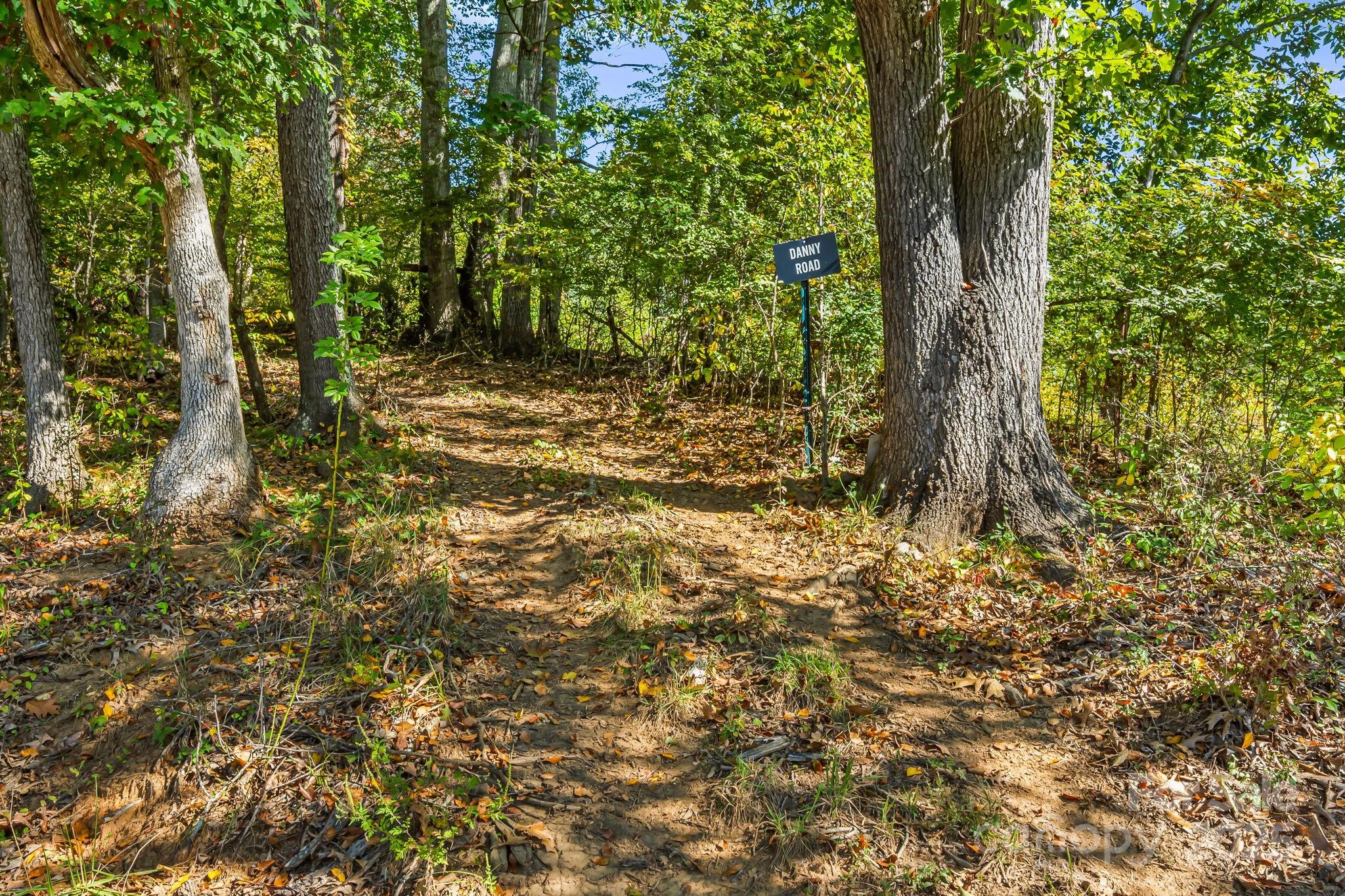 456 Maney Branch Road Burnsville NC 28714