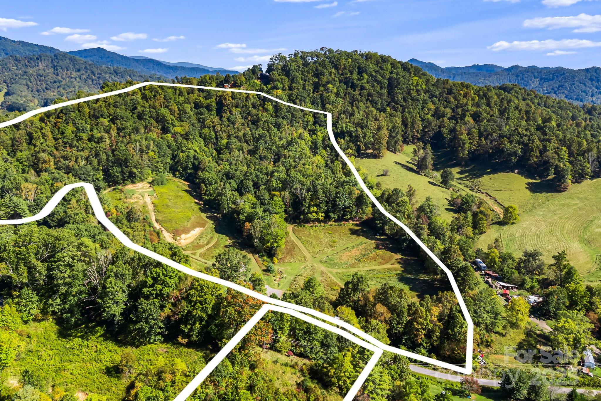 456 Maney Branch Road Burnsville NC 28714