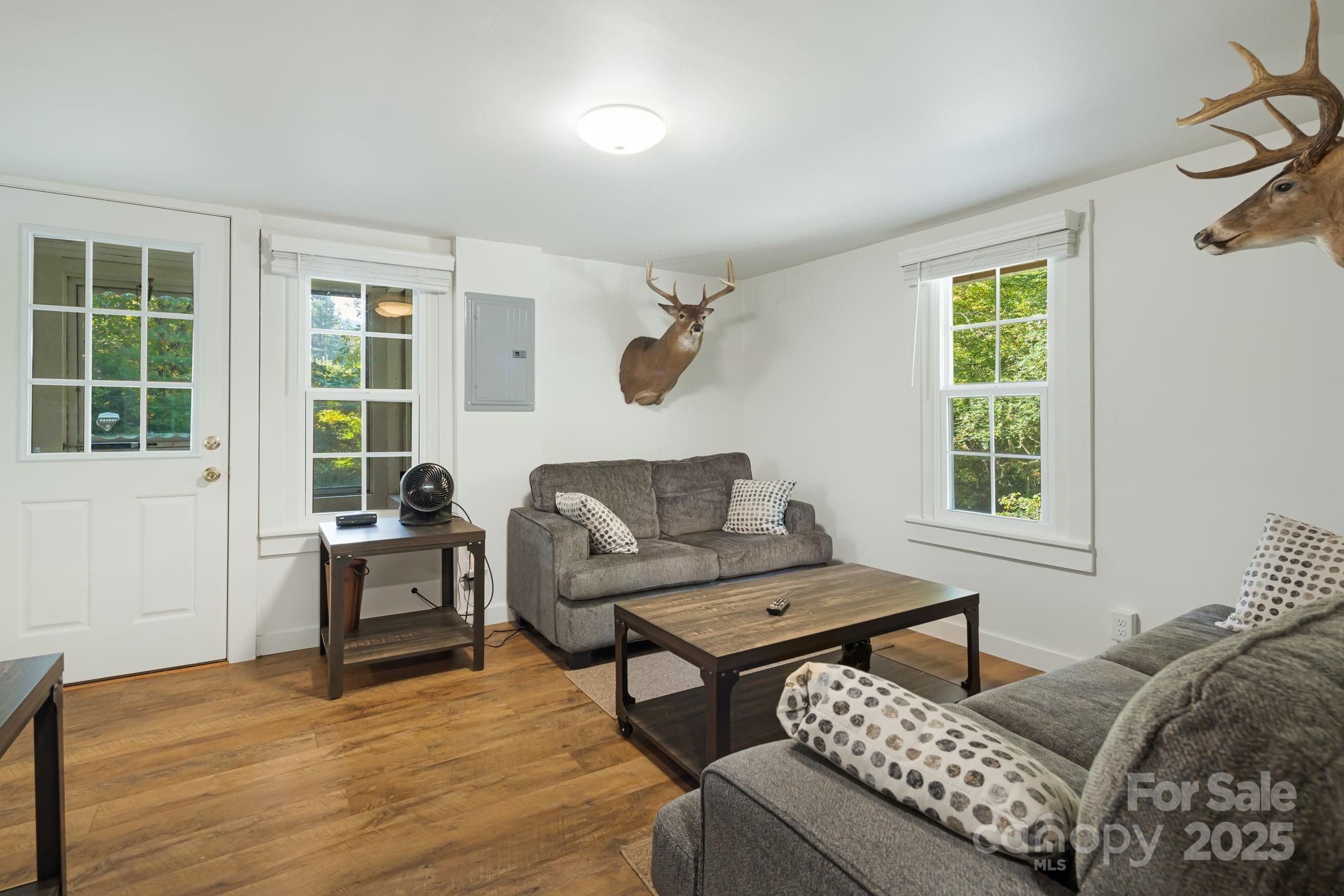 456 Maney Branch Road Burnsville NC 28714