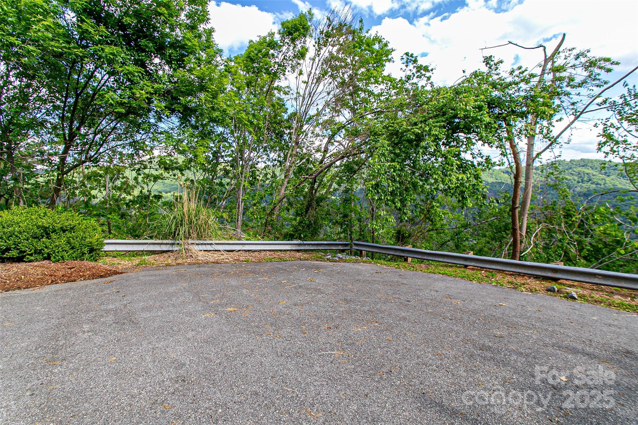 99999 Black Oak Drive Asheville NC 28804