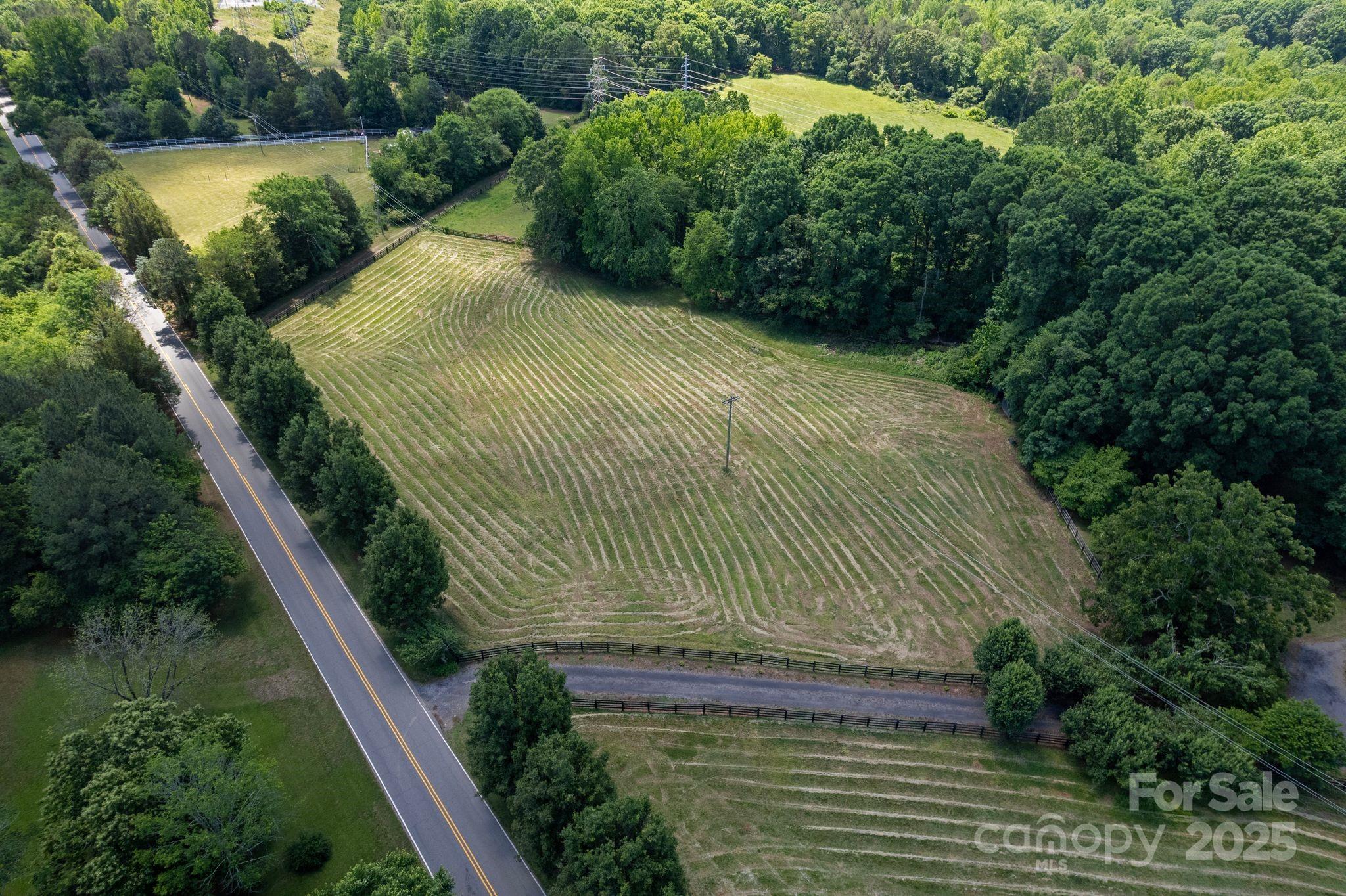 21121 Shearer Road Davidson NC 28036
