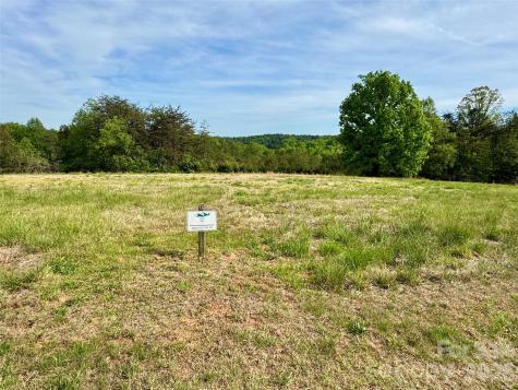Lot G20, 2085 Thoroughbred Way Lenoir NC 28645