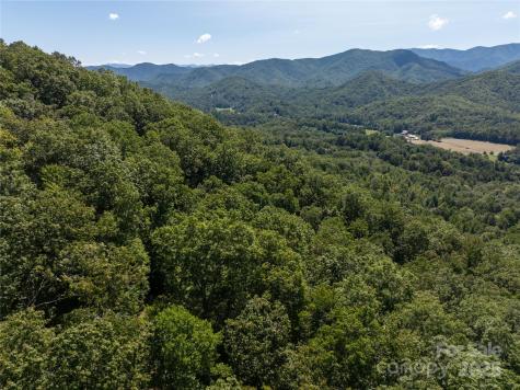 9999 Cindy Cove Trail Robbinsville NC 28771