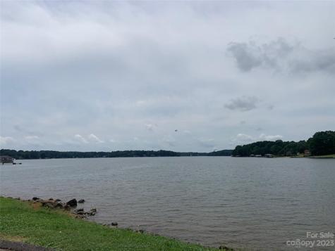 129 Sleepy Cove Trail Mooresville NC 28117