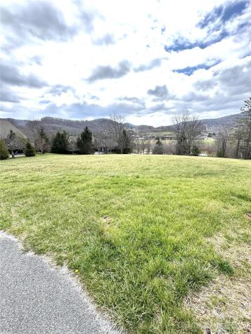 Tbd Meadow Knoll Court Banner Elk NC 28604