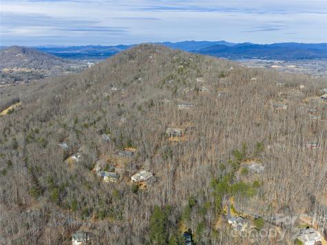 40 Cedar Drive Mills River NC 28759