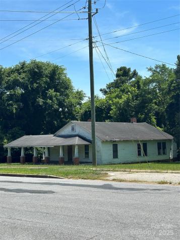 612&614 East Boulevard Chesterfield SC 29709