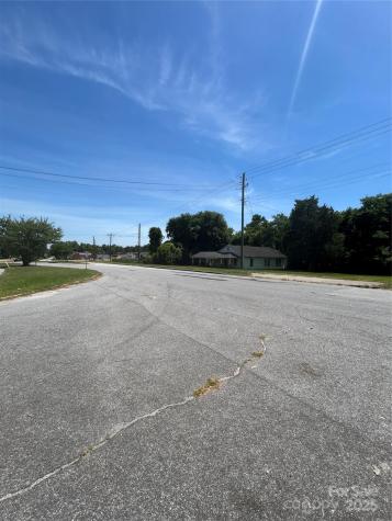 612&614 East Boulevard Chesterfield SC 29709