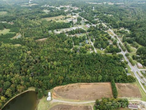 612&614 East Boulevard Chesterfield SC 29709