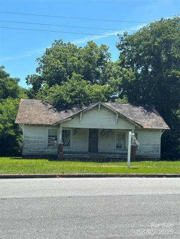 612&614 East Boulevard Chesterfield SC 29709