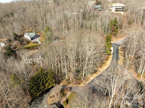2310 Golf Club Court Hendersonville NC 28739