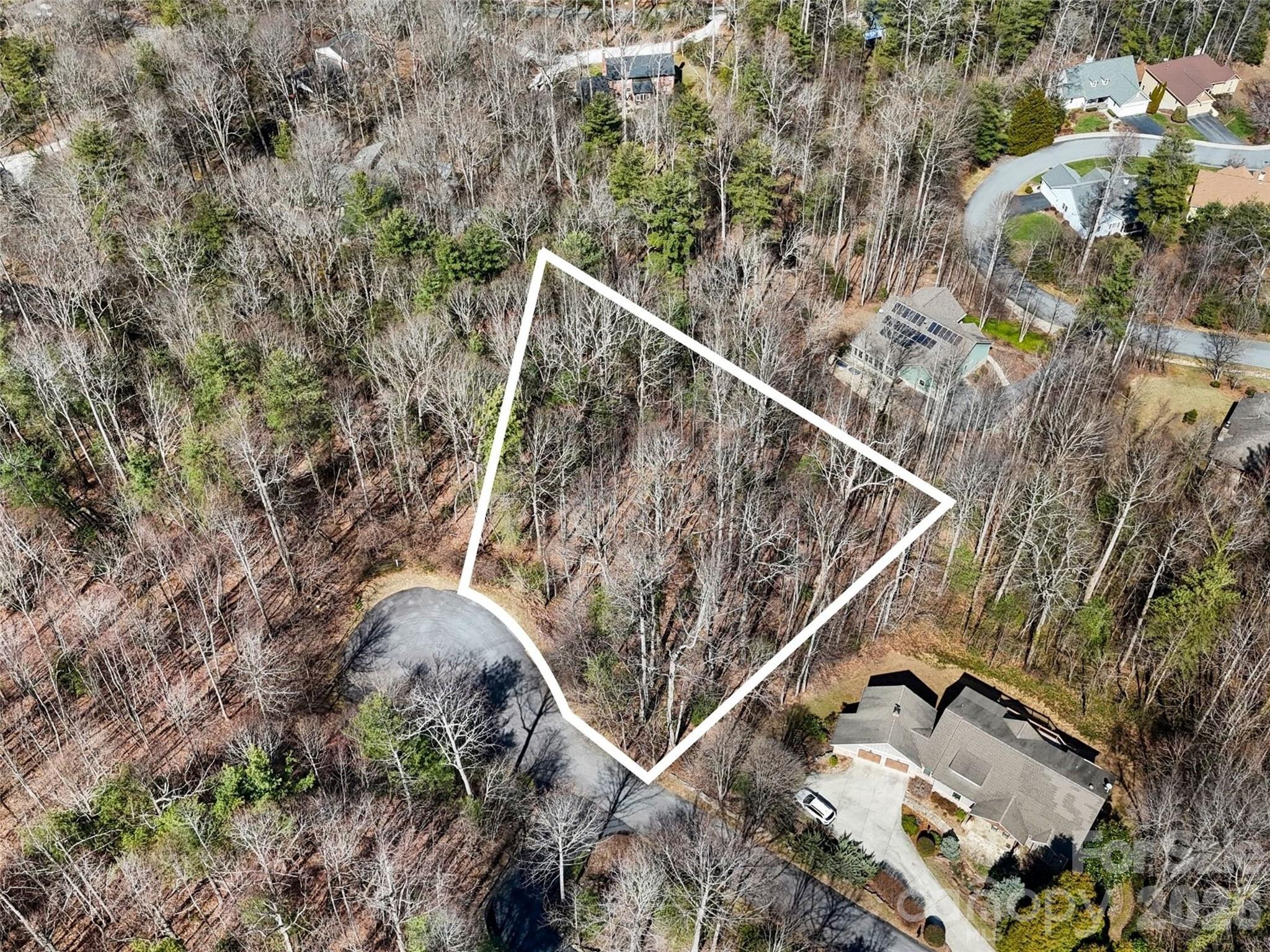 96 Turkey Roost Court Hendersonville NC 28739
