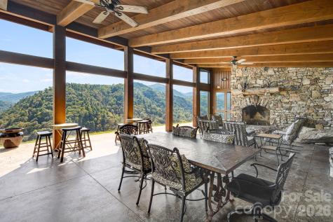 76 Dancing Wind Lane Marshall NC 28753