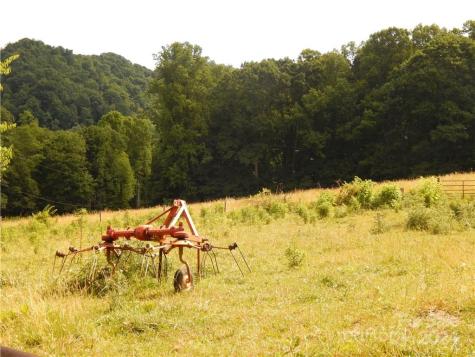 0 Nc 209 Highway Hot Springs NC 28743