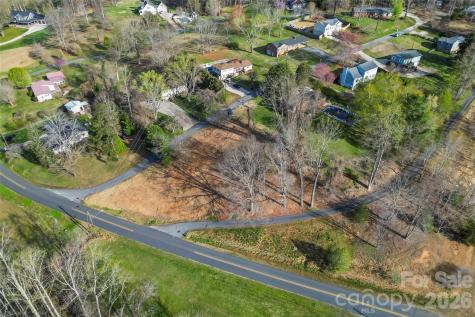 104 Winchester Drive SE Lenoir NC 28645