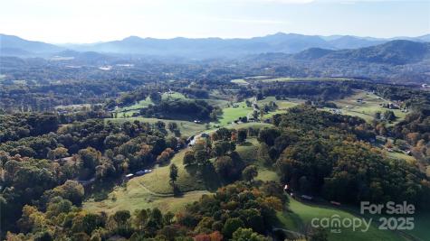 2 Roberts Mountain Road Clyde NC 28721