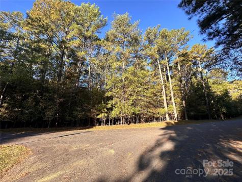 0000 Sand Tar Road York SC 29745