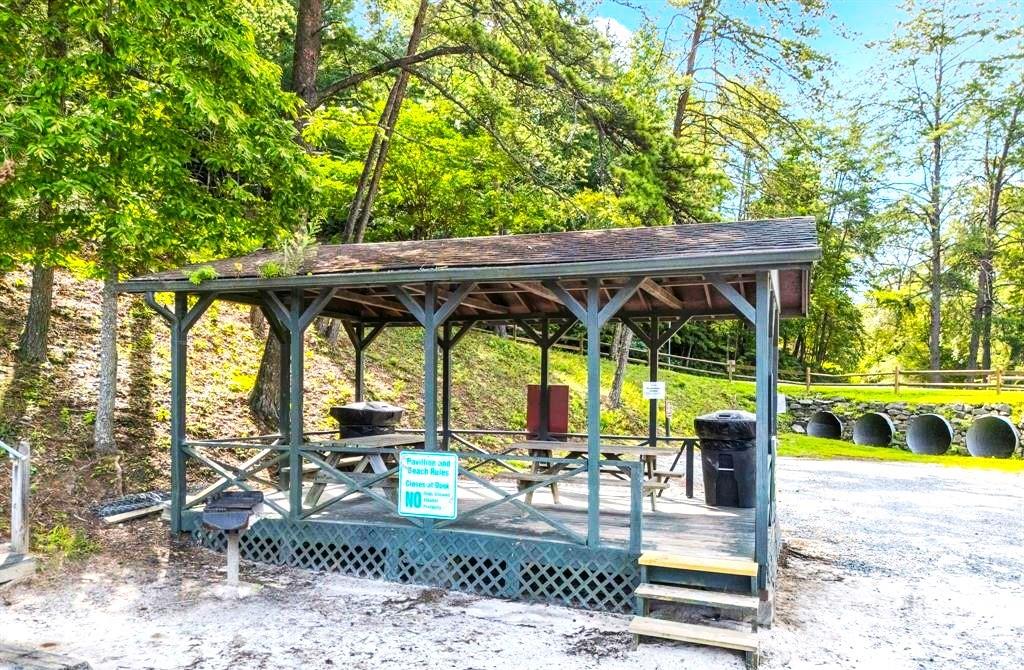 0 Buzzards Place Lake Lure NC 28746