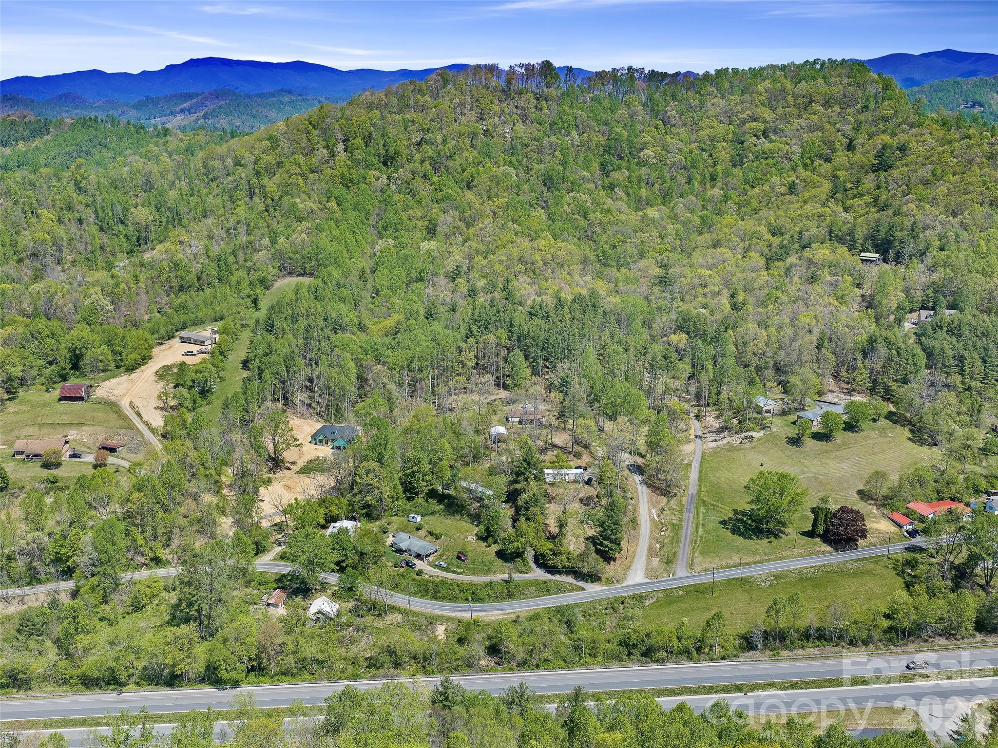105 Satinwood Drive Burnsville NC 28714