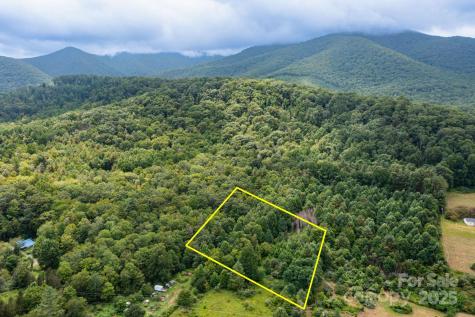 99999 Rock Creek Road Burnsville NC 28714