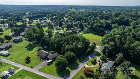 4660 33rd Street Drive NE Hickory NC 28601